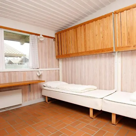 Holiday Lxxxv Holiday home Hanstholm
